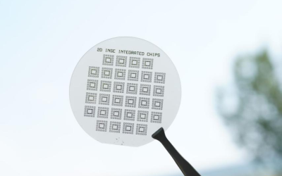 China da un paso de gigante en la “guerra de los chips” con InSe, el primer semiconductor bidimensional de seleniuro de indio